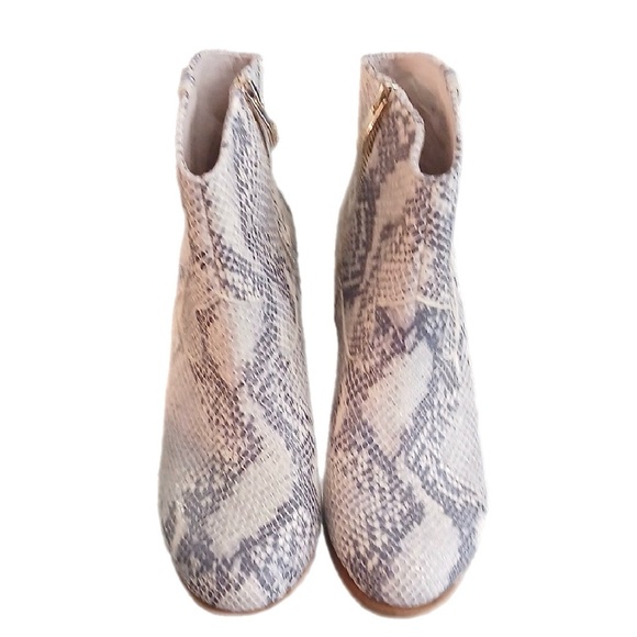 Vince Camuto Gray and Cream Leather Ankle Boots with Side Zipper - Picture 2 of 4